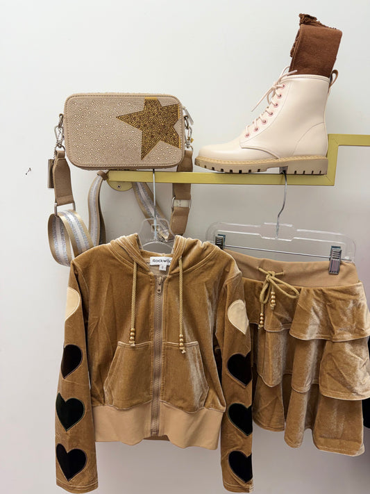 Heart Brown Set