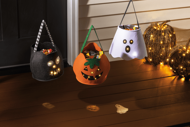 Led Treat Bucket