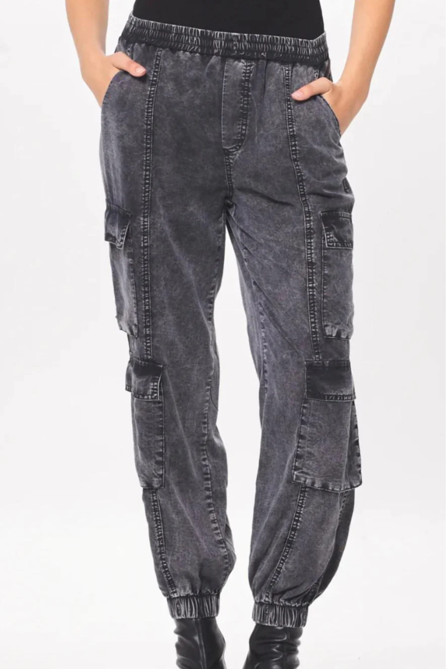 Black Tensel Cargo Pants