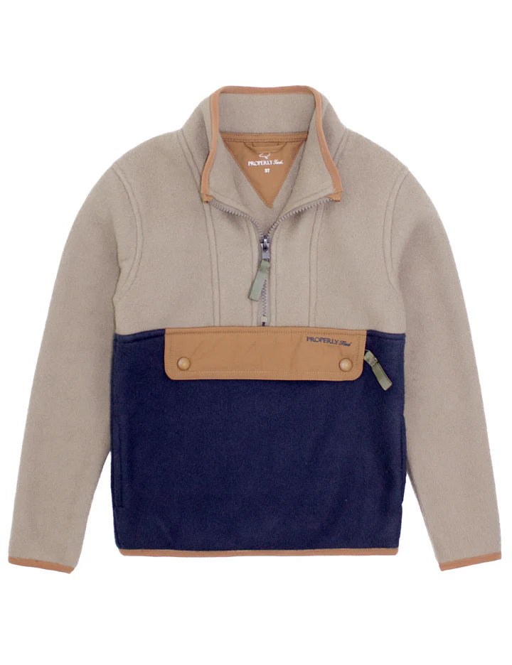 Wallaby Pullover Lake