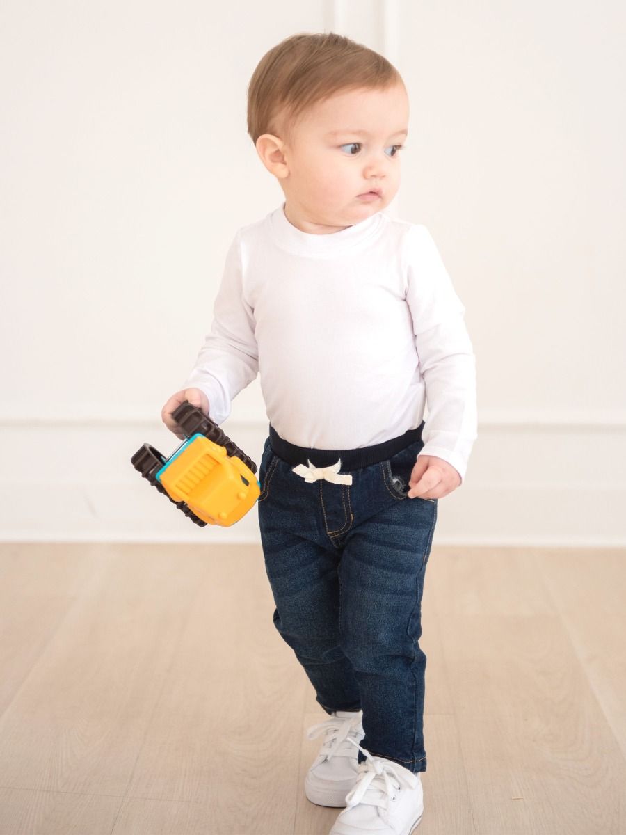 Medium Wash Pull-On Jeans