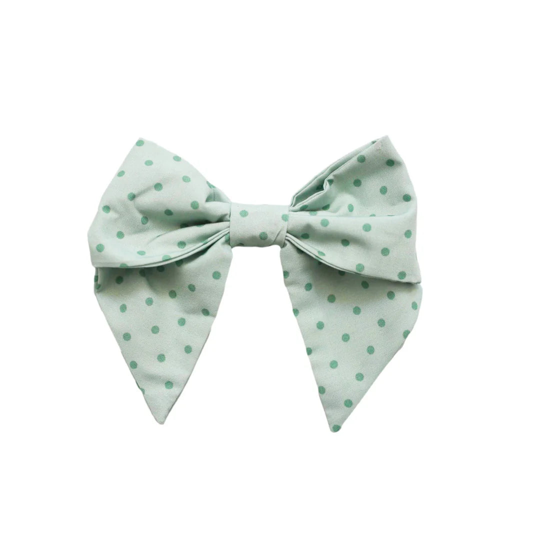 Classic Bow-Green Dots