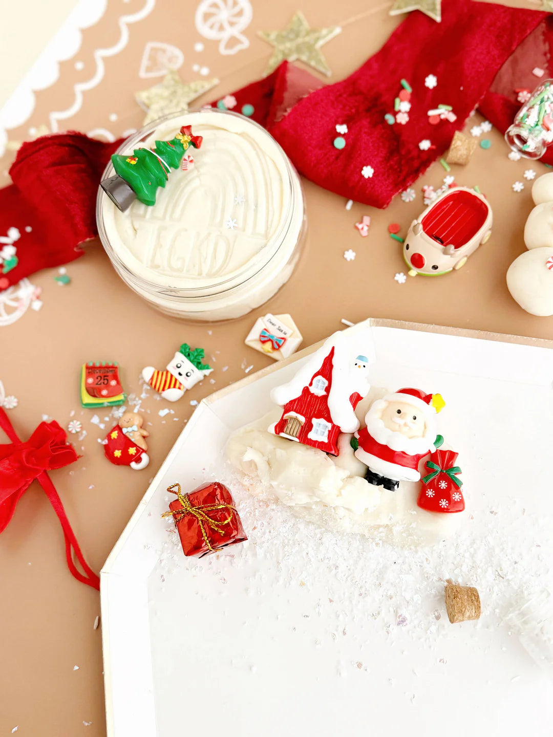 Santa's Cottage Play Dough Kit