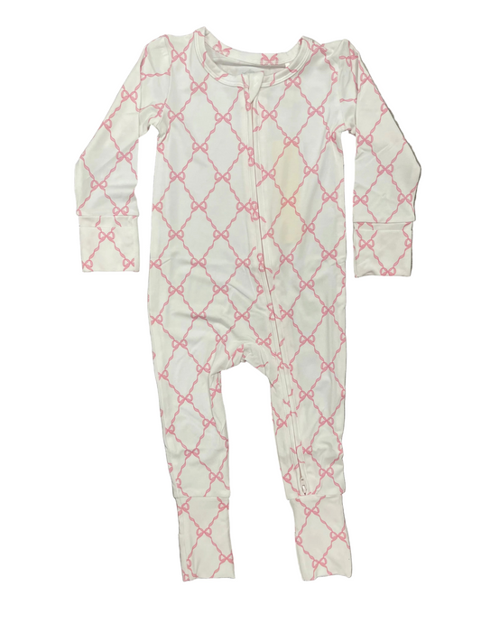 Bow Trellis Convertible Footie