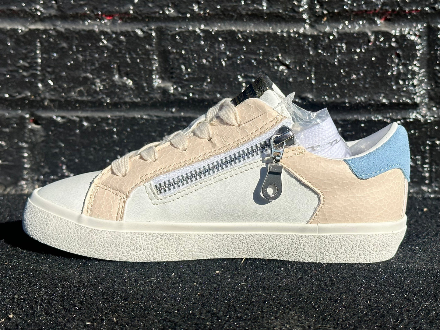White Blush Multi