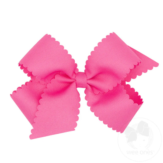 Hot Pink Medium Scalloped Edge