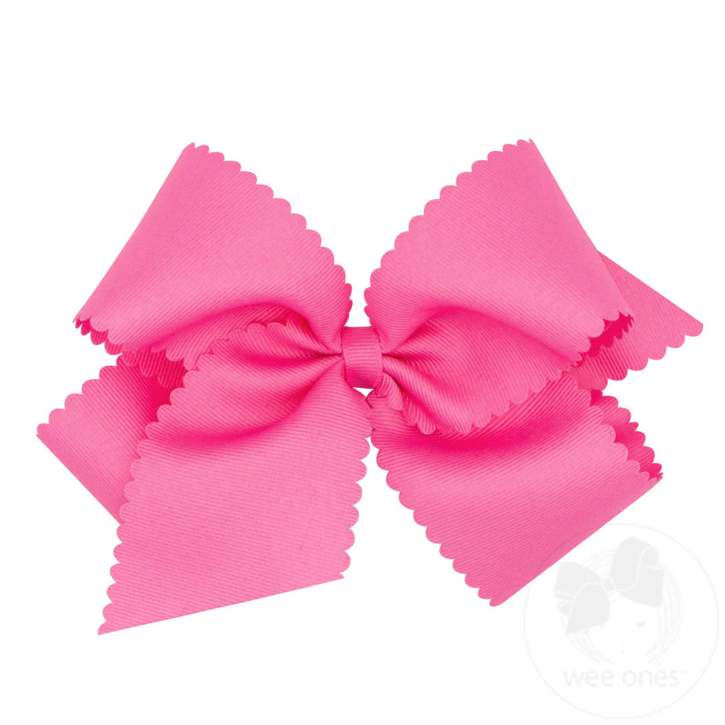 Hot Pink King Scalloped Edge