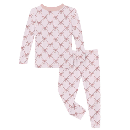 Long Sleeve Pajama Set in Shrinking Violet Bow Lattice