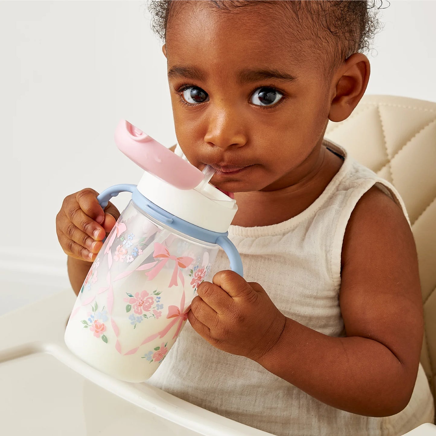 Straw Sips Cup Bows