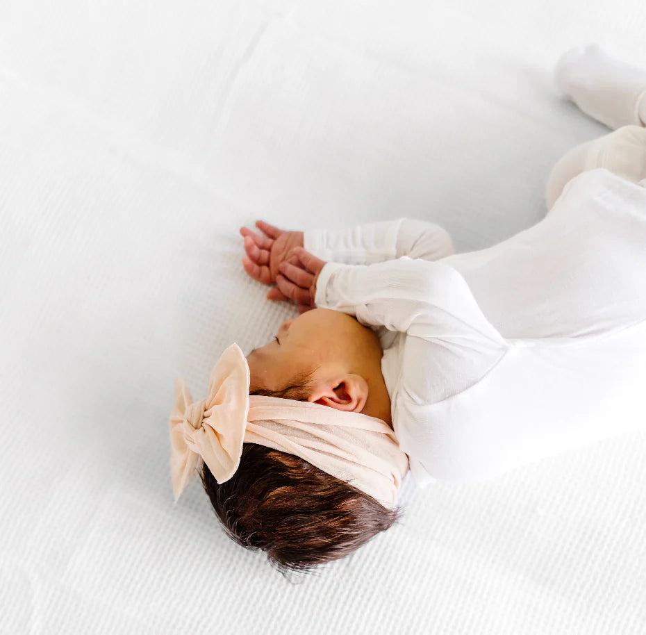 Peach Knot Bow