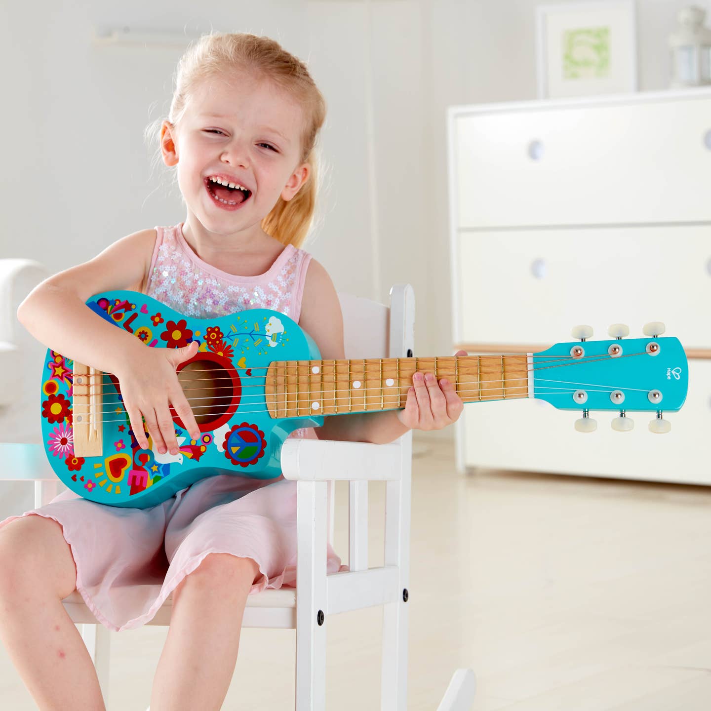 Flower Power Guitar