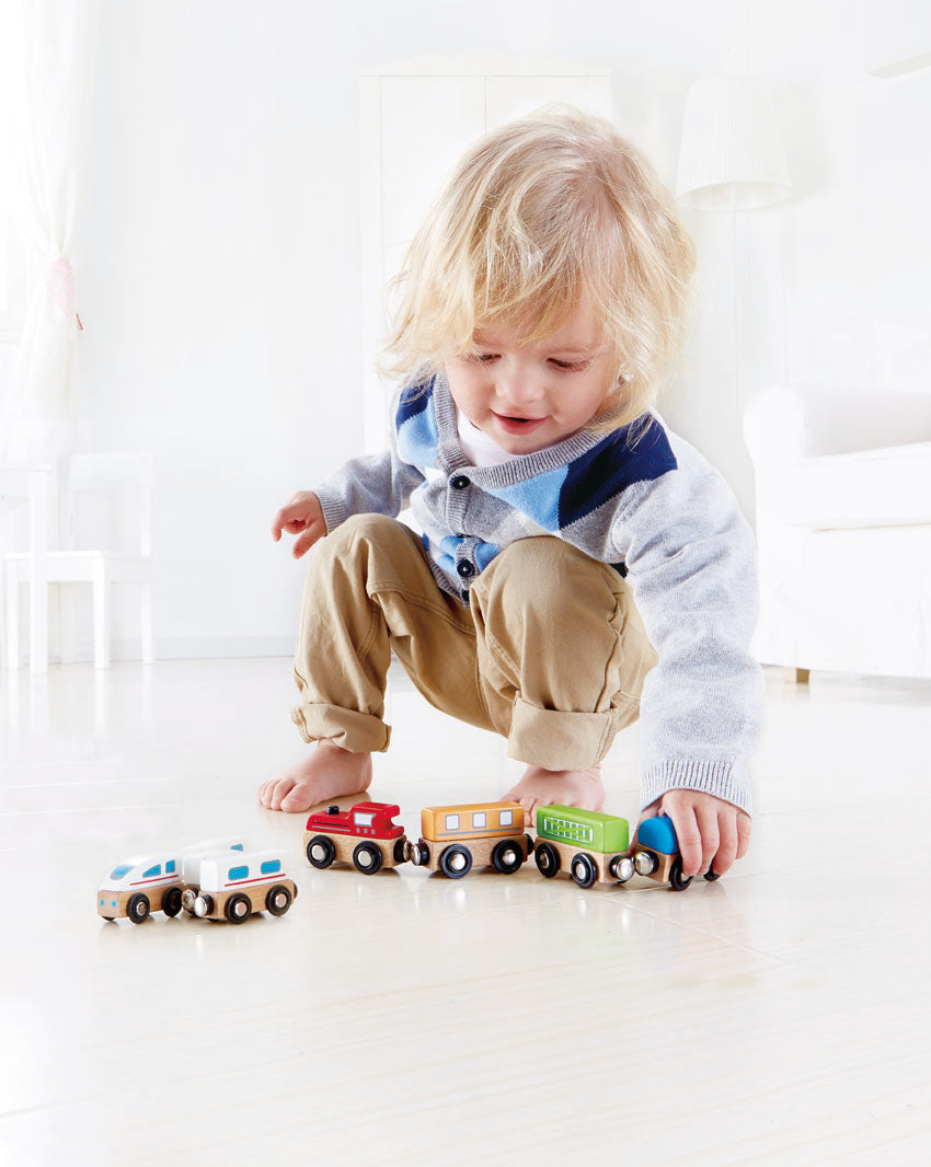 Magnetic Classic Train