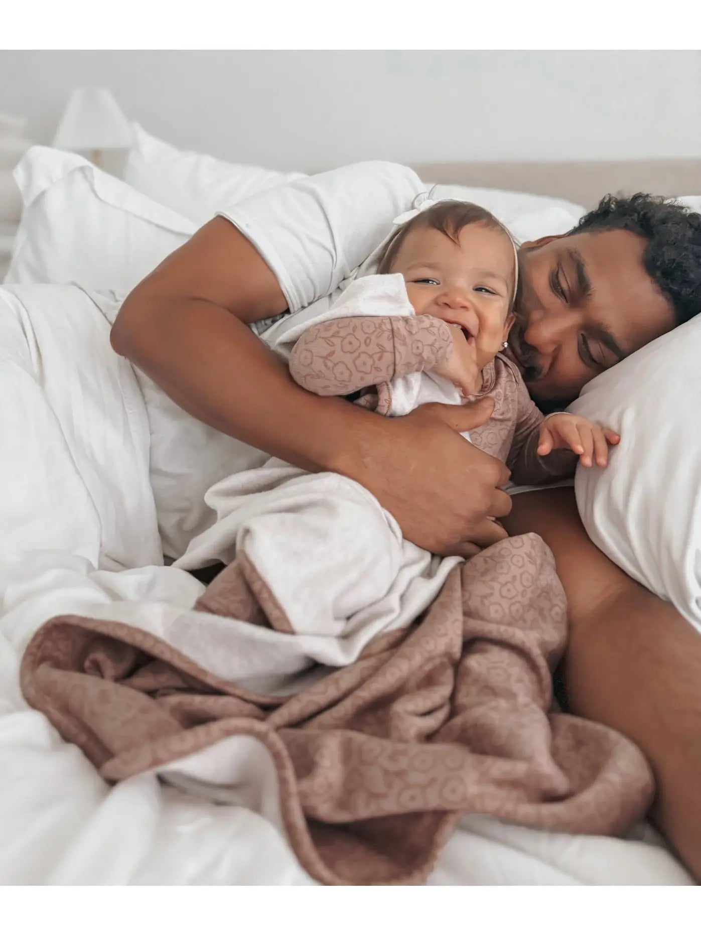 Dainty Fleece Mini Blanket