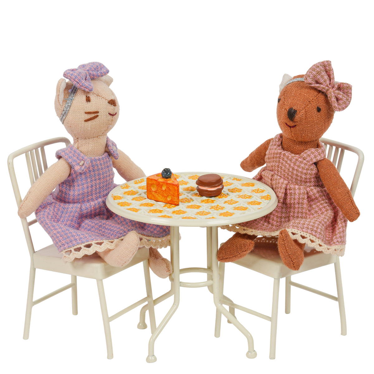 Levlovs Table and Chairs Set in Beige, Doll-Sized Metal Furniture