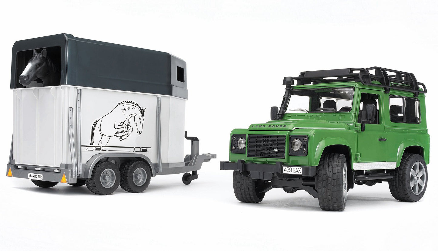 Land Rover Defender W Horse Trailer