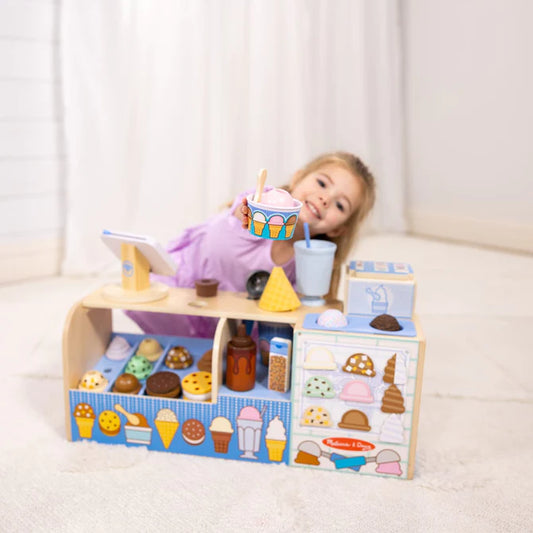 Cool Scoops Ice Creamery Play Set