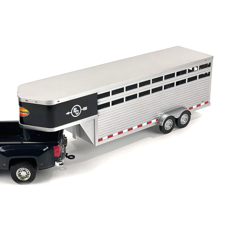 Sundowner Horse Trailer