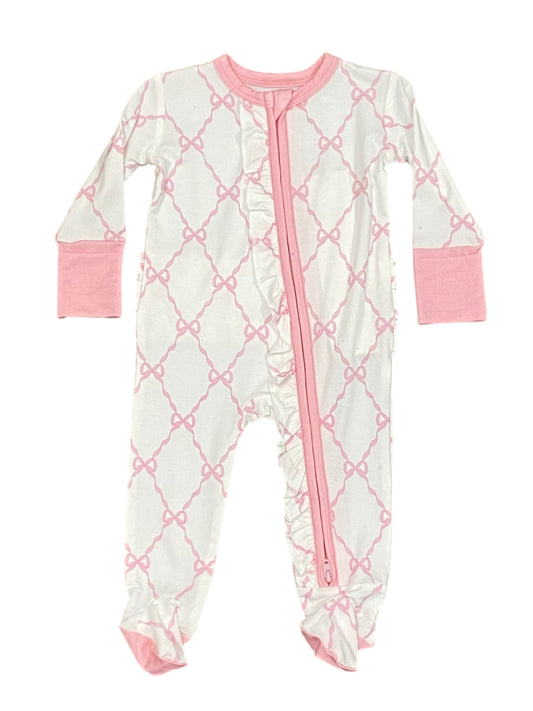 Bow Trellis Footie