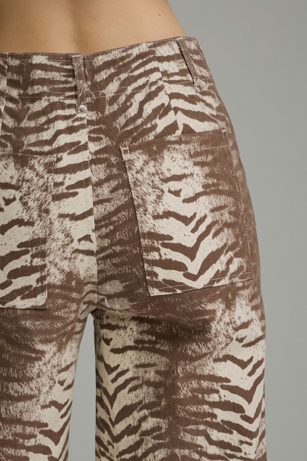 Animal Print Front Seam Pant
