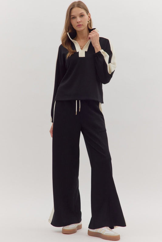 Black Set With White Stripe Detail