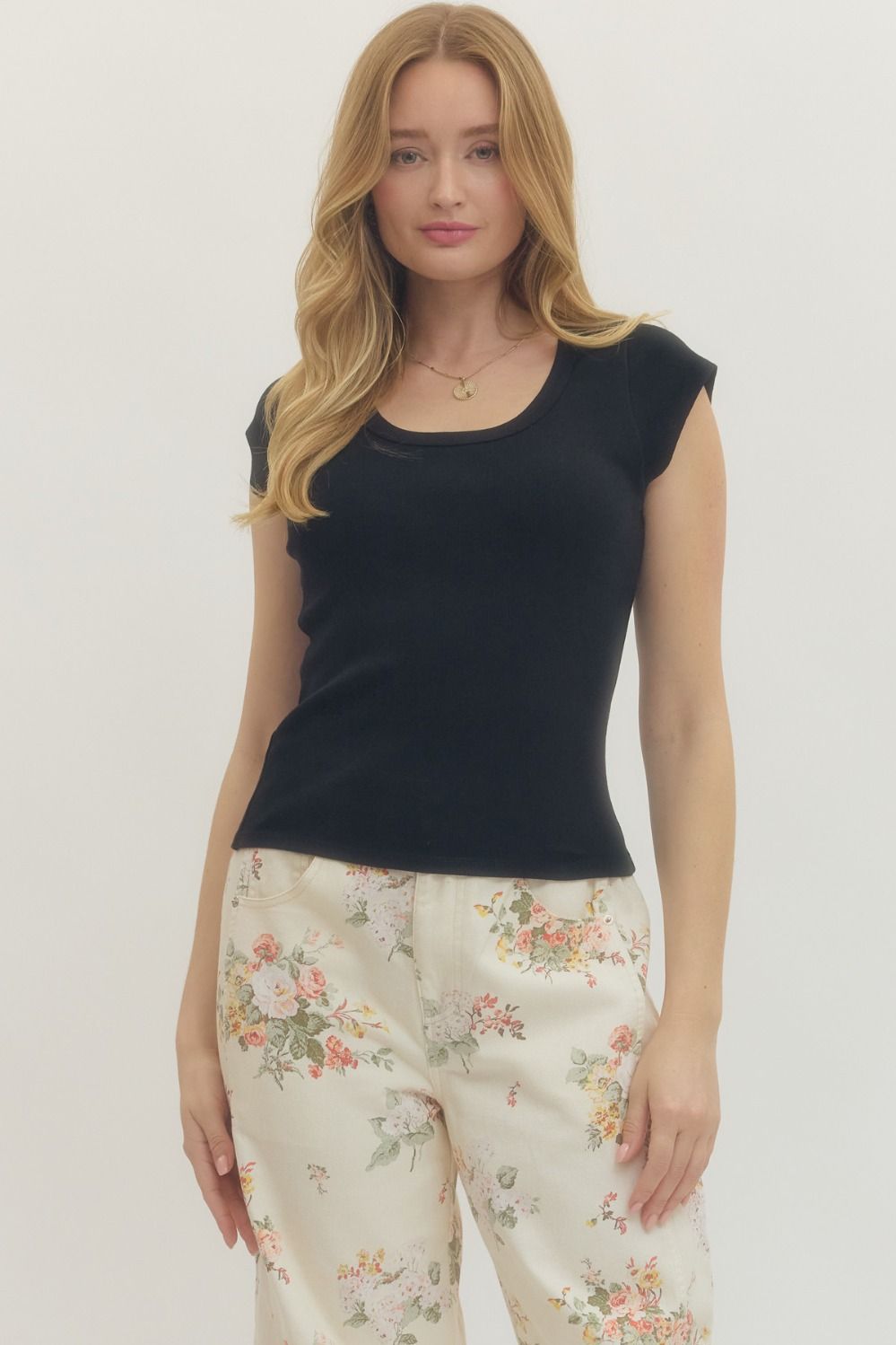 Scoop Neck Knit Top - Black