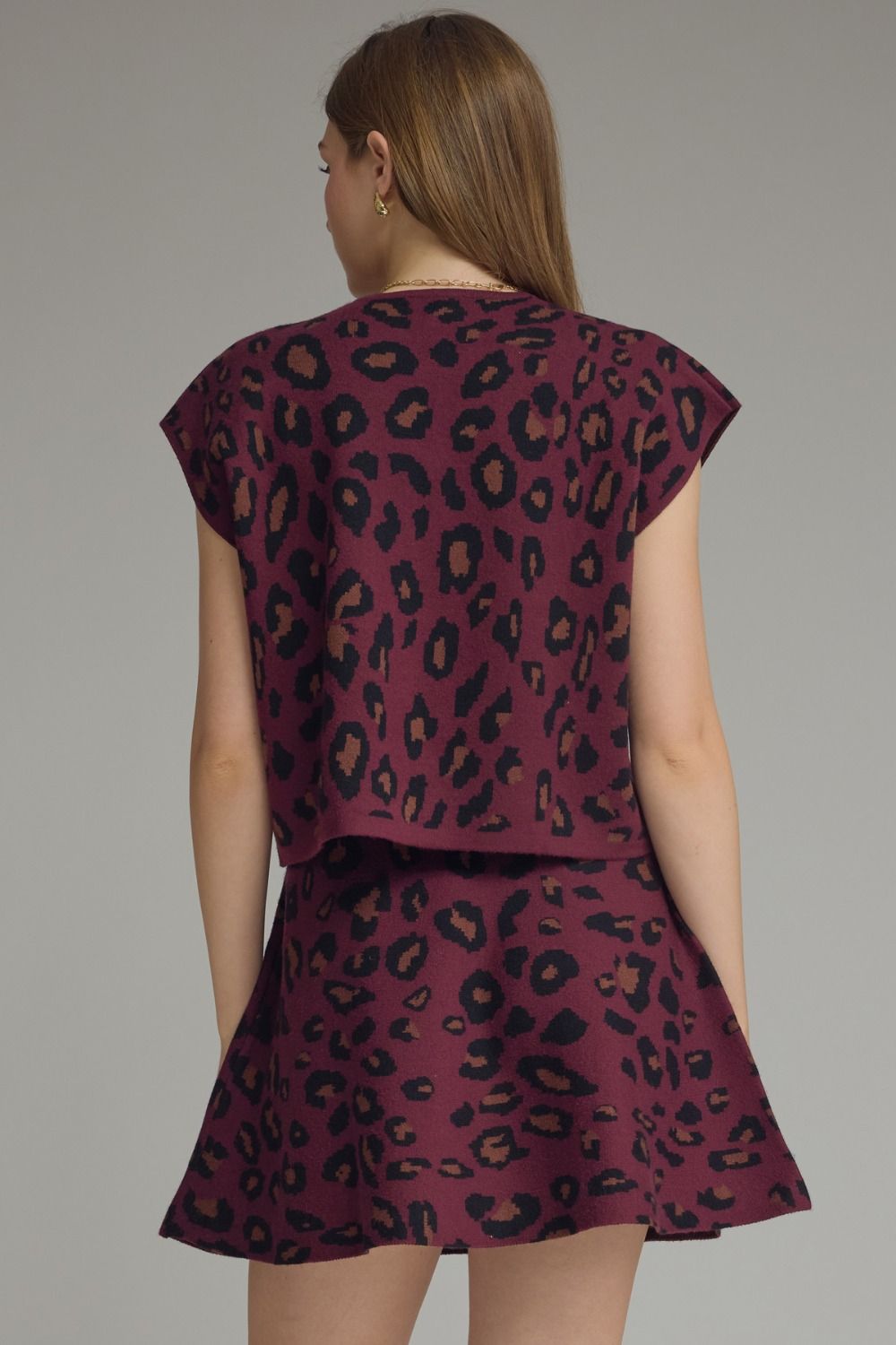 Leopard V Neck Knit Top - Wine