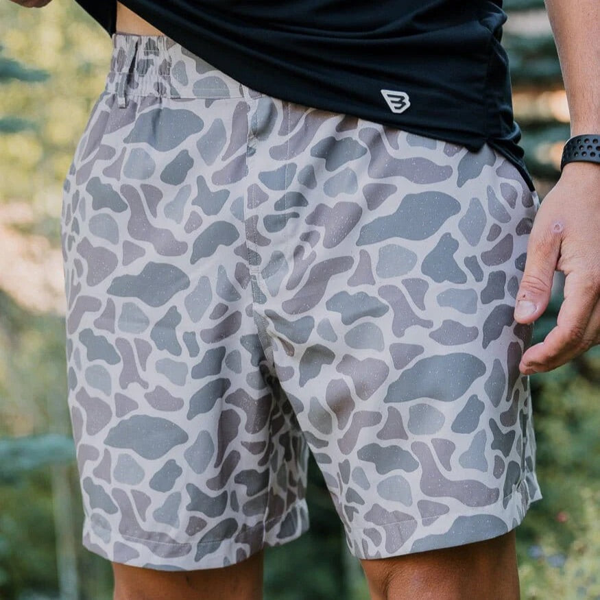 Everyday Short - Classic Deer Camo - Grey Pocket 5.5" Men