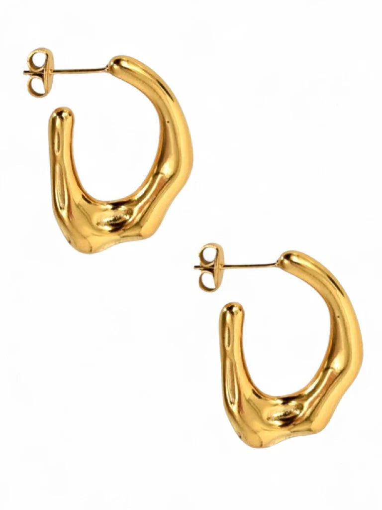 Fan Girl Hoop Earring Gold