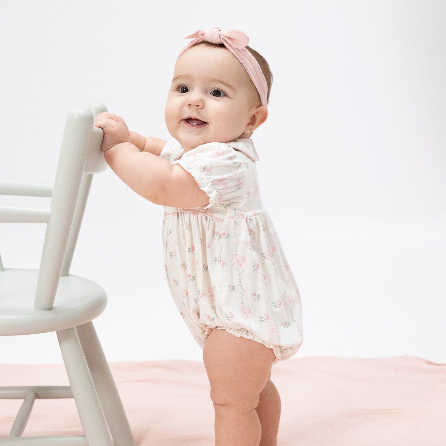Carousel W/ Bows Babydoll Bubble