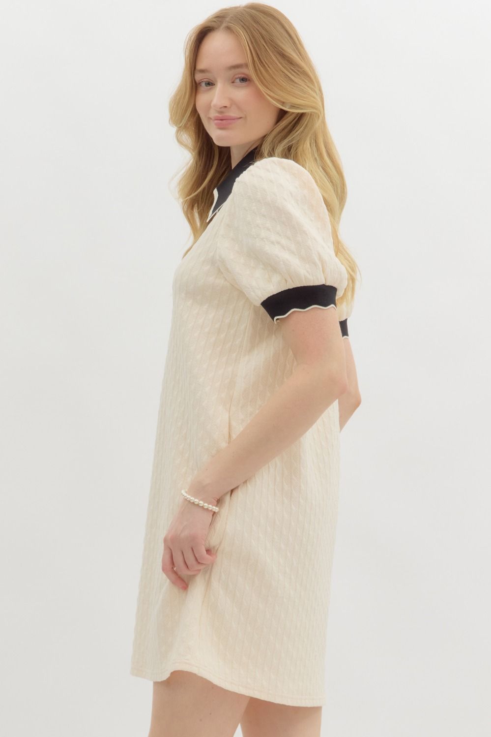 Cream/Black Queen Dress