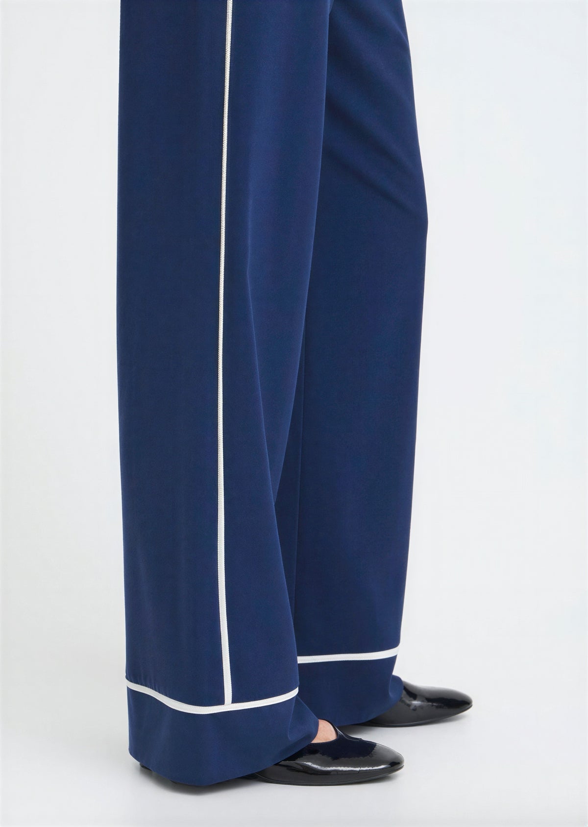 BYDanta Navy Piping Pant