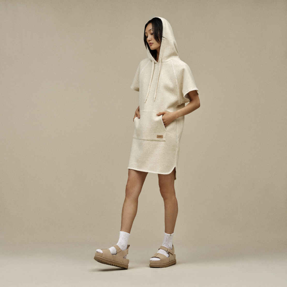 Ugg Goldenstar - Sand