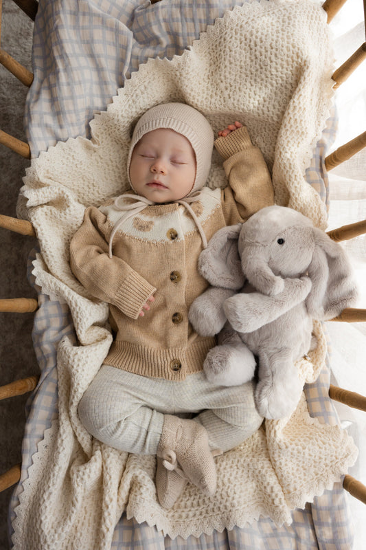 Snuggle Bunnies - Olive The Elephant