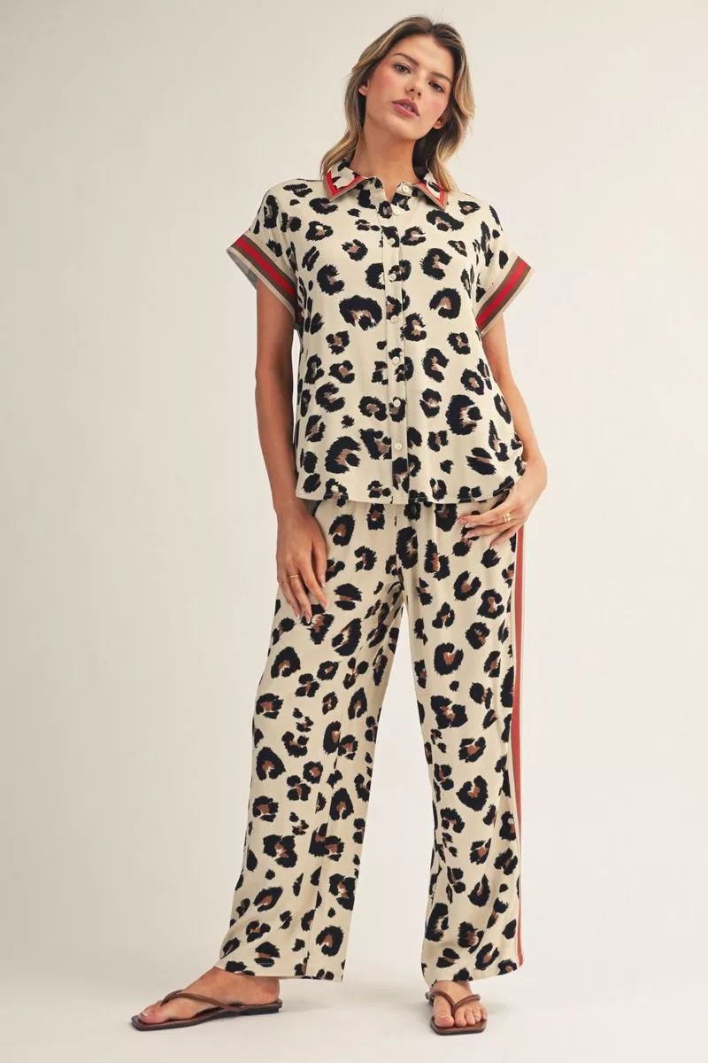 Cream/Red Leopard Button Top