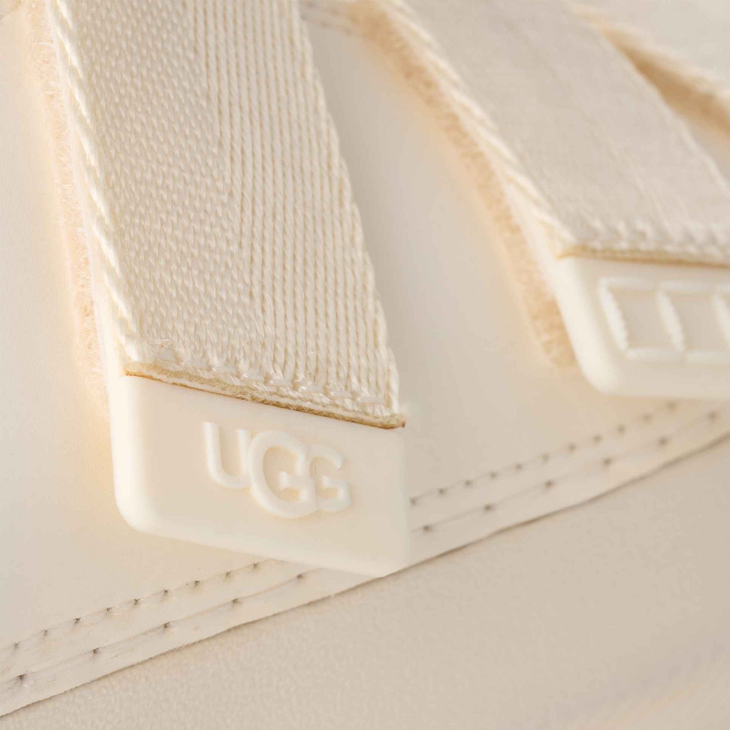 Womens Goldenglow Slide - Jasmine