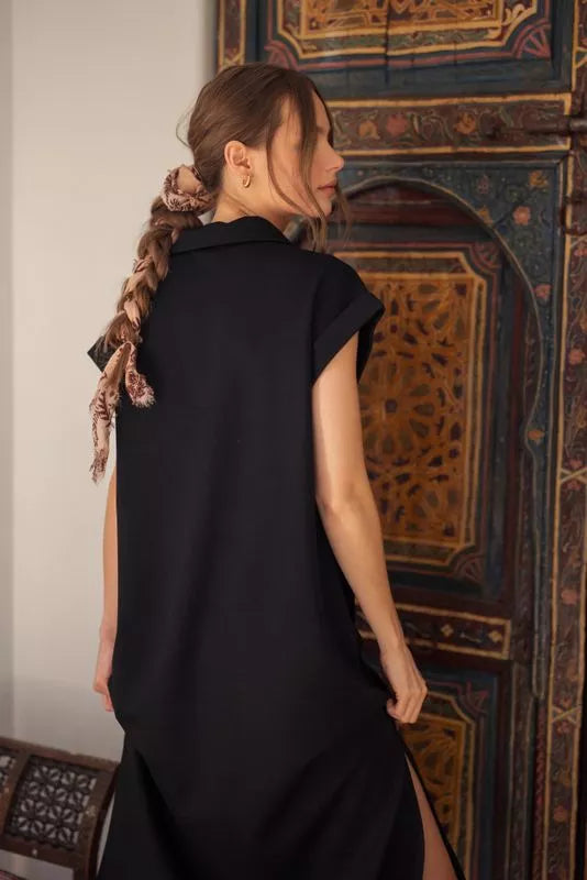 V-Neck Midi Dress - Black
