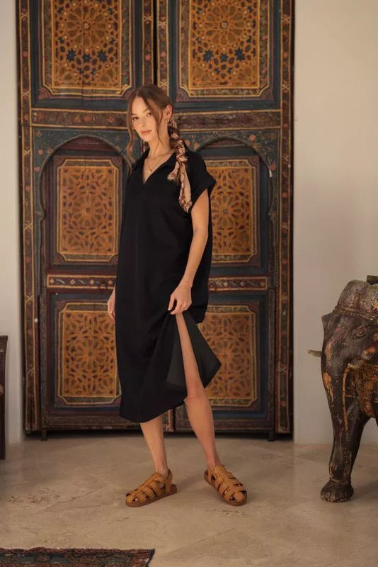 V-Neck Midi Dress - Black