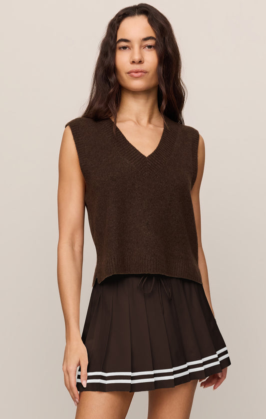 Classic Act Sweater Vest Dark Chocolate