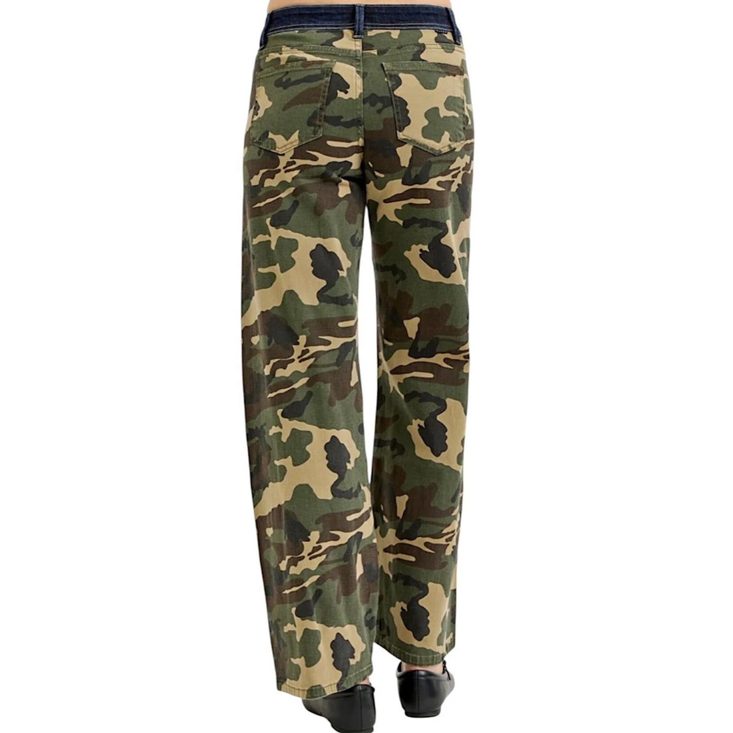 Mid Rise Fit Straight Wide In Camo