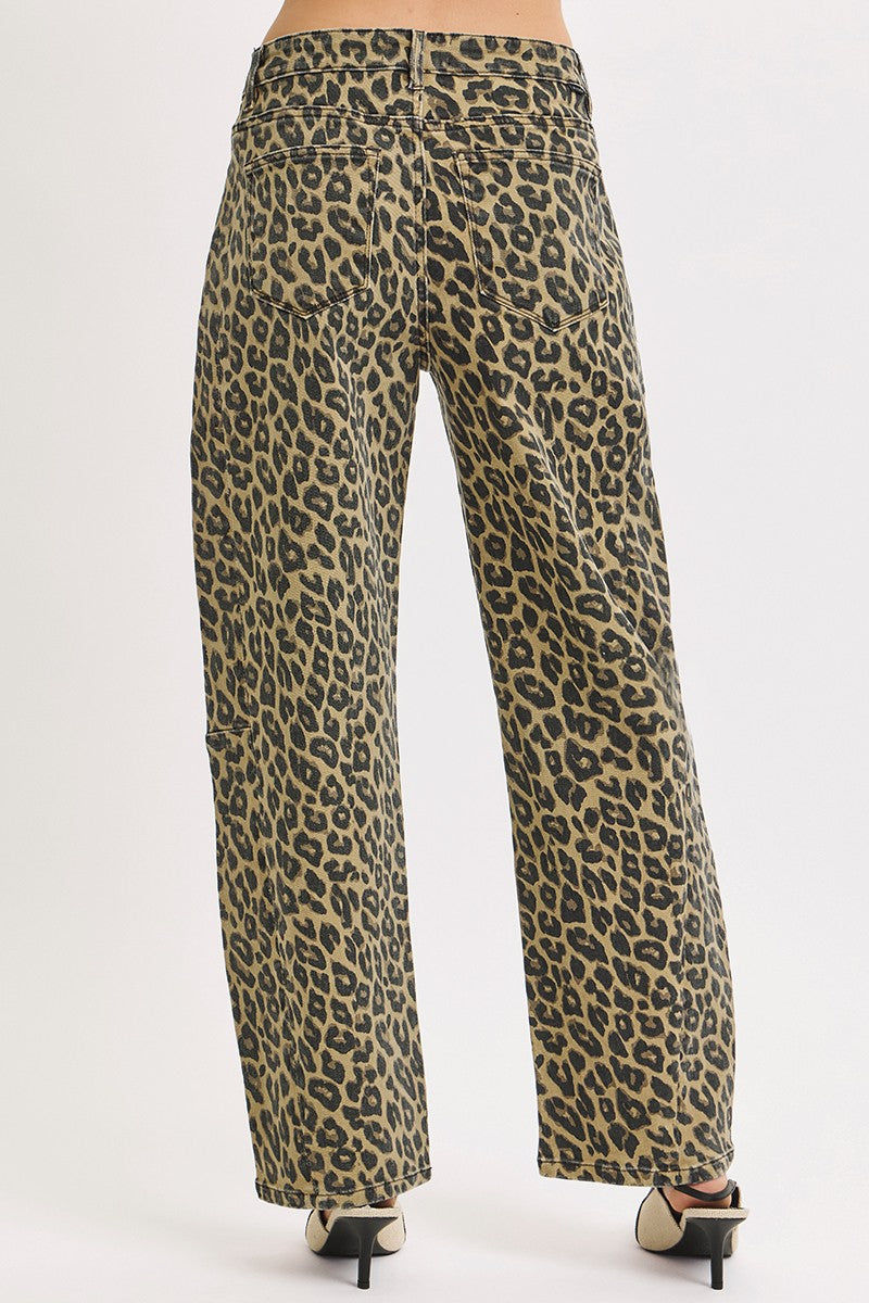 Mid Rise Fit Leopard Barrel Pants