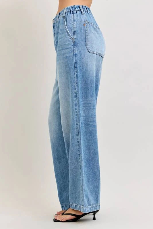 High Waisted Featherweight Baggy Elastic Waistband Jean