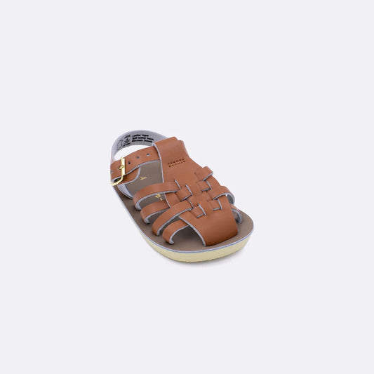 Tan Sailor